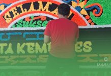 Berapa Lama Proses Waktu Pembuatan Papan Karangan Bunga? Berapa Lama Proses Waktu Pembuatan Papan Karangan Bunga